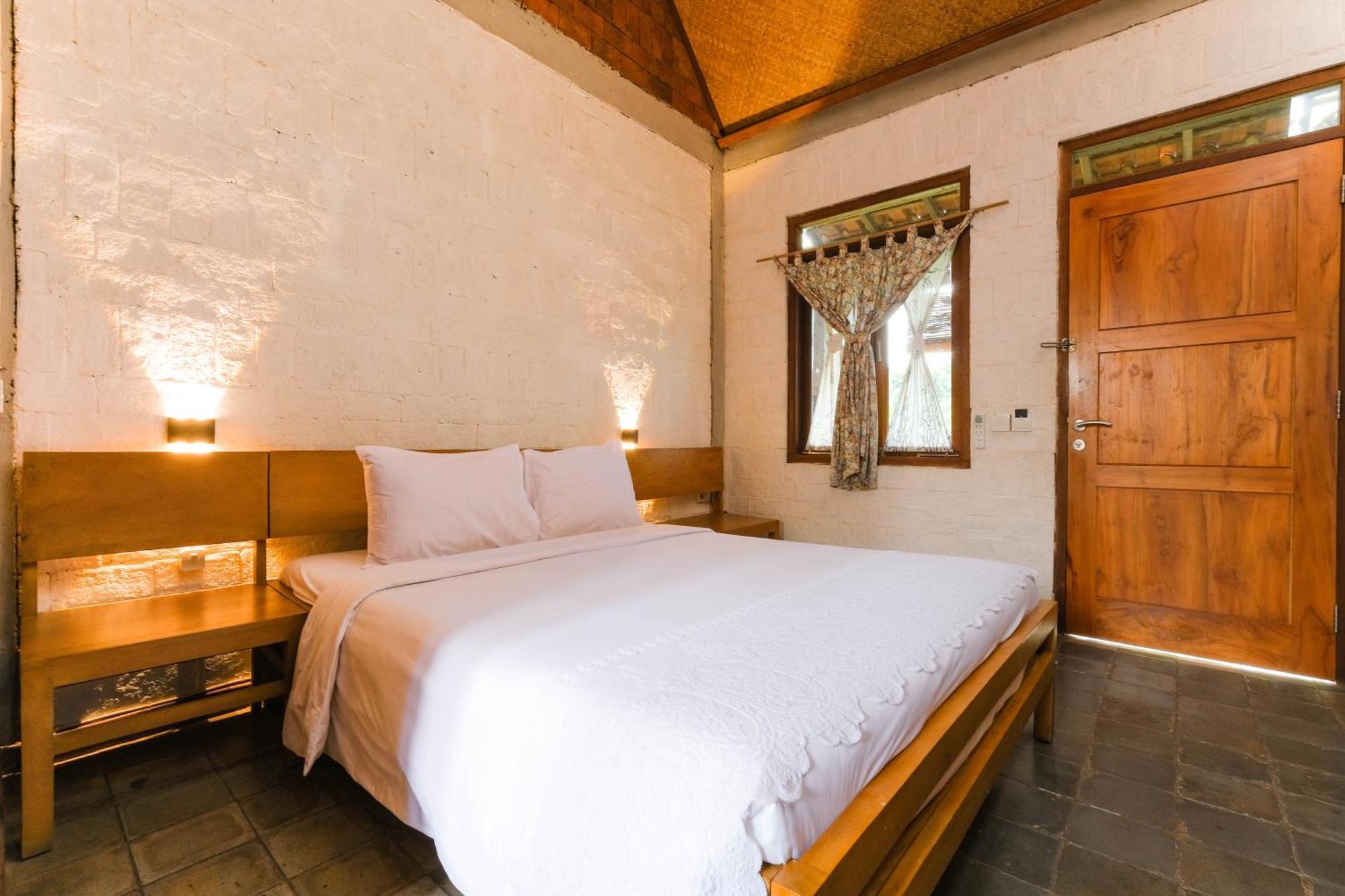 Bed and Breakfast Djajanti House Semarang Zewnętrze zdjęcie